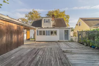 75 Peninsula Boulevard, Valley Stream, NY 11581 - Photo 3