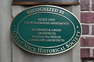 8 Barstow Rd, Great Neck, NY 11021 - Photo 23