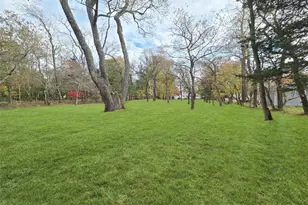 585 Pulaski Rd, Kings Park, NY 11754 - Photo 5