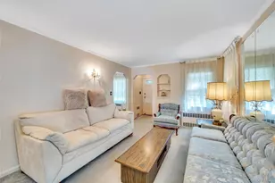 79-04 268th St, Glen Oaks, NY 11004 - Photo 15