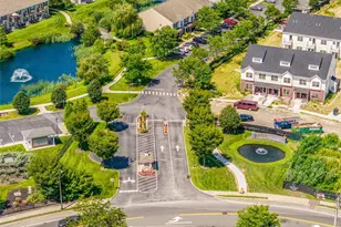 101 Dover St, Central Islip, NY 11722 - Photo 29