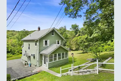 136 Harriman Road, Mount Kisco, NY 10549 - Photo 23