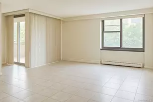 166-10 Powells Cove Blvd, Whitestone, NY 11357 - Photo 3