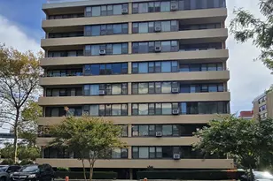 166-10 Powells Cove Blvd, Whitestone, NY 11357 - Photo 1