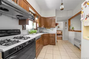 148-11 Kalmia Ave, Flushing, NY 11355 - Photo 5