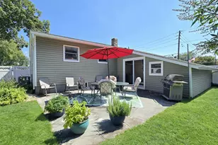 21 Jackson Ave, Centereach, NY 11720 - Photo 19