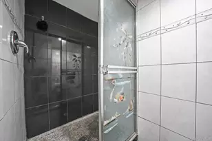 64-39 83rd St, Middle Village, NY 11379 - Photo 37