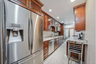 64-39 83rd Street, Middle Village, NY 11379 - Photo 9