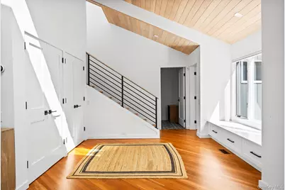 1 Acorn Path, Quogue, NY 11959 - Photo 5