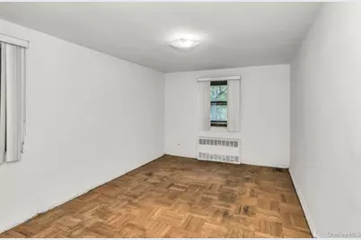 138-20 31 Road #1C, Flushing, NY 11354 - Photo 11