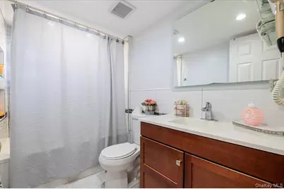 50 Haven Avenue, Valley Stream, NY 11580 - Photo 19