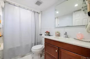 50 Haven Ave, Valley Stream, NY 11580 - Photo 19