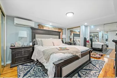 50 Haven Avenue, Valley Stream, NY 11580 - Photo 23