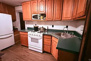 120 Jersey Ave, Port Jervis, NY 12771 - Photo 5