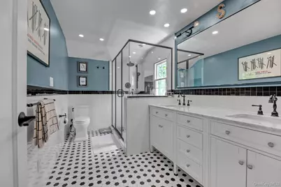 19 Concord Road, Port Washington, NY 11050 - Photo 17