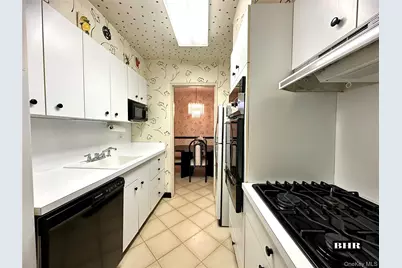 2265 Gerritsen Avenue #3S, Brooklyn, NY 11229 - Photo 7