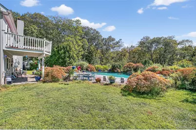 986 Cliff Avenue, Yorktown Heights, NY 10598 - Photo 37