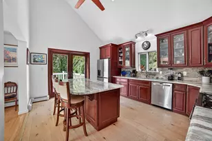 986 Cliff Ave, Yorktown Heights, NY 10598 - Photo 7