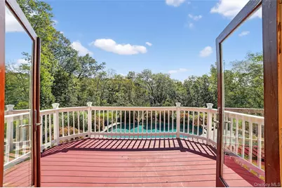 986 Cliff Avenue, Yorktown Heights, NY 10598 - Photo 19