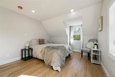 24 Charles Street, Hicksville, NY 11801 - Photo 29