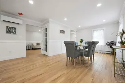 24 Charles Street, Hicksville, NY 11801 - Photo 11