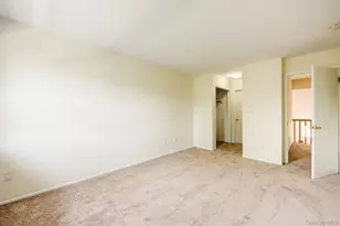 56 Fairlawn Dr, Central Islip, NY 11722 - Photo 31