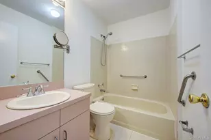 56 Fairlawn Dr, Central Islip, NY 11722 - Photo 21