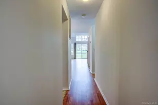 56 Fairlawn Dr, Central Islip, NY 11722 - Photo 5