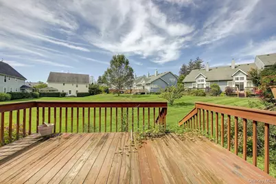 56 Fairlawn Drive, Central Islip, NY 11722 - Photo 37