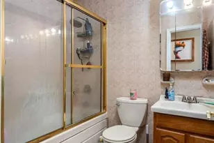 161-36 95th St, Howard Beach, NY 11414 - Photo 17