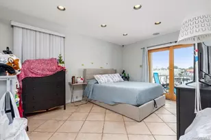 161-36 95th St, Howard Beach, NY 11414 - Photo 13