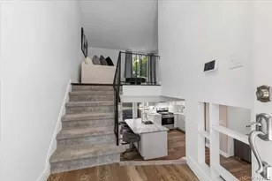 30 Bunny Ln, East Setauket, NY 11733 - Photo 3