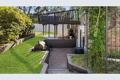 30 Bunny Lane, East Setauket, NY 11733 - Photo 31