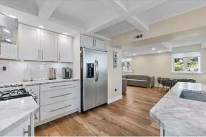 30 Bunny Lane, East Setauket, NY 11733 - Photo 5