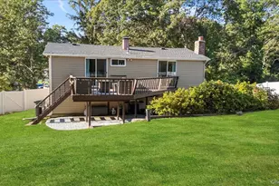 30 Bunny Ln, East Setauket, NY 11733 - Photo 29