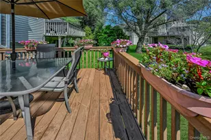 86 Chestnut Ln, Woodbury, NY 11797 - Photo 27