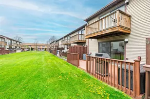 100 Daly Blvd, Oceanside, NY 11572 - Photo 33