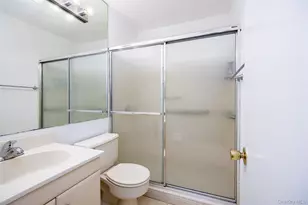 100 Daly Blvd, Oceanside, NY 11572 - Photo 19