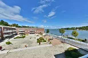 320 E Shore Rd, Great Neck, NY 11023 - Photo 15