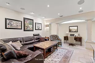 234 Hamlet Dr, Jericho, NY 11753 - Photo 7