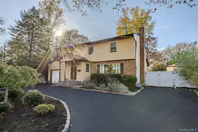 3 Earl Road, Melville, NY 11747 - Photo 1