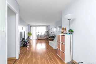 61-15 97th St, Flushing, NY 11374 - Photo 7