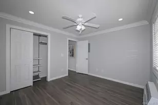 2 Victorian Ct, Holtsville, NY 11742 - Photo 9