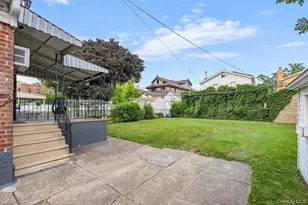 61-31 182nd St, Fresh Meadows, NY 11365 - Photo 7