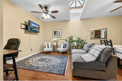 611 Linwood Street #2nd Fl, Brooklyn, NY 11208 - Photo 3