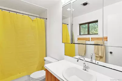 526 Hands Creek Road, East Hampton, NY 11937 - Photo 7