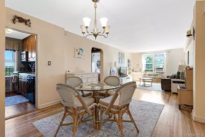 72-61 113th Street #6P, Forest Hills, NY 11375 - Photo 5