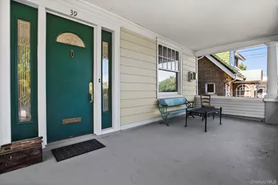 39 Bayley Avenue, Yonkers, NY 10705 - Photo 3