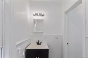 15 Desmond Ave, Bronxville, NY 10708 - Photo 11