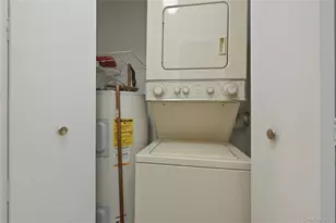 54 School St, Westbury, NY 11590 - Photo 11